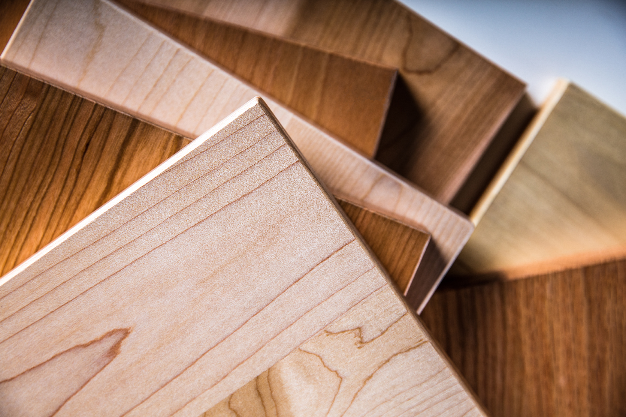 Hardwood Plywood: Advantages